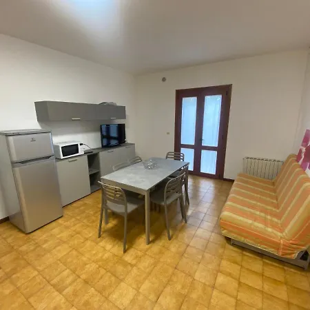 Cond Giardino Apartment *